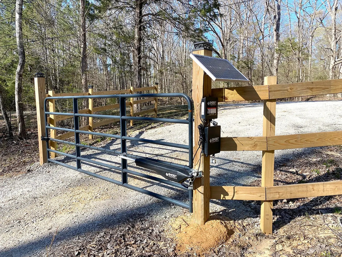 Automatic Gate Opener Solar Panel customer installation